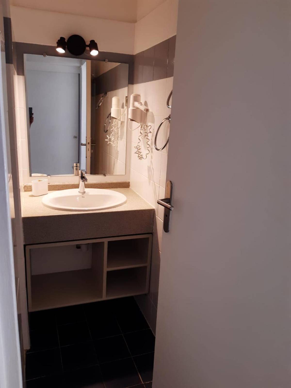 Manbana 320 Residence Kawann Grand-Bourg  외부 사진